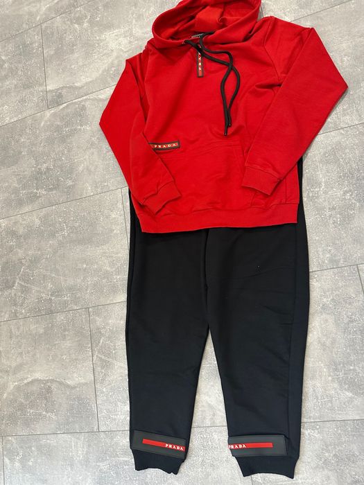 Детски екип Prada