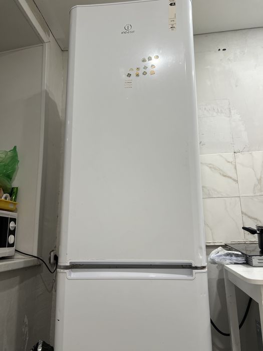 Холодильник продам б/у