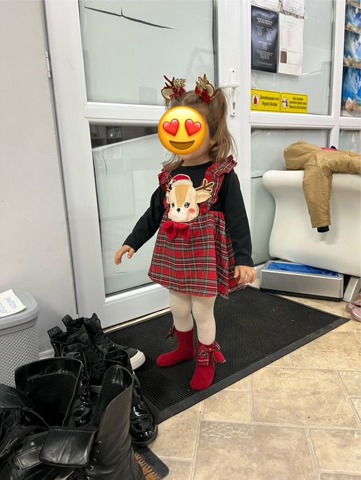 Коледна детска рокля с чорапи фиби и лента 18-24 м