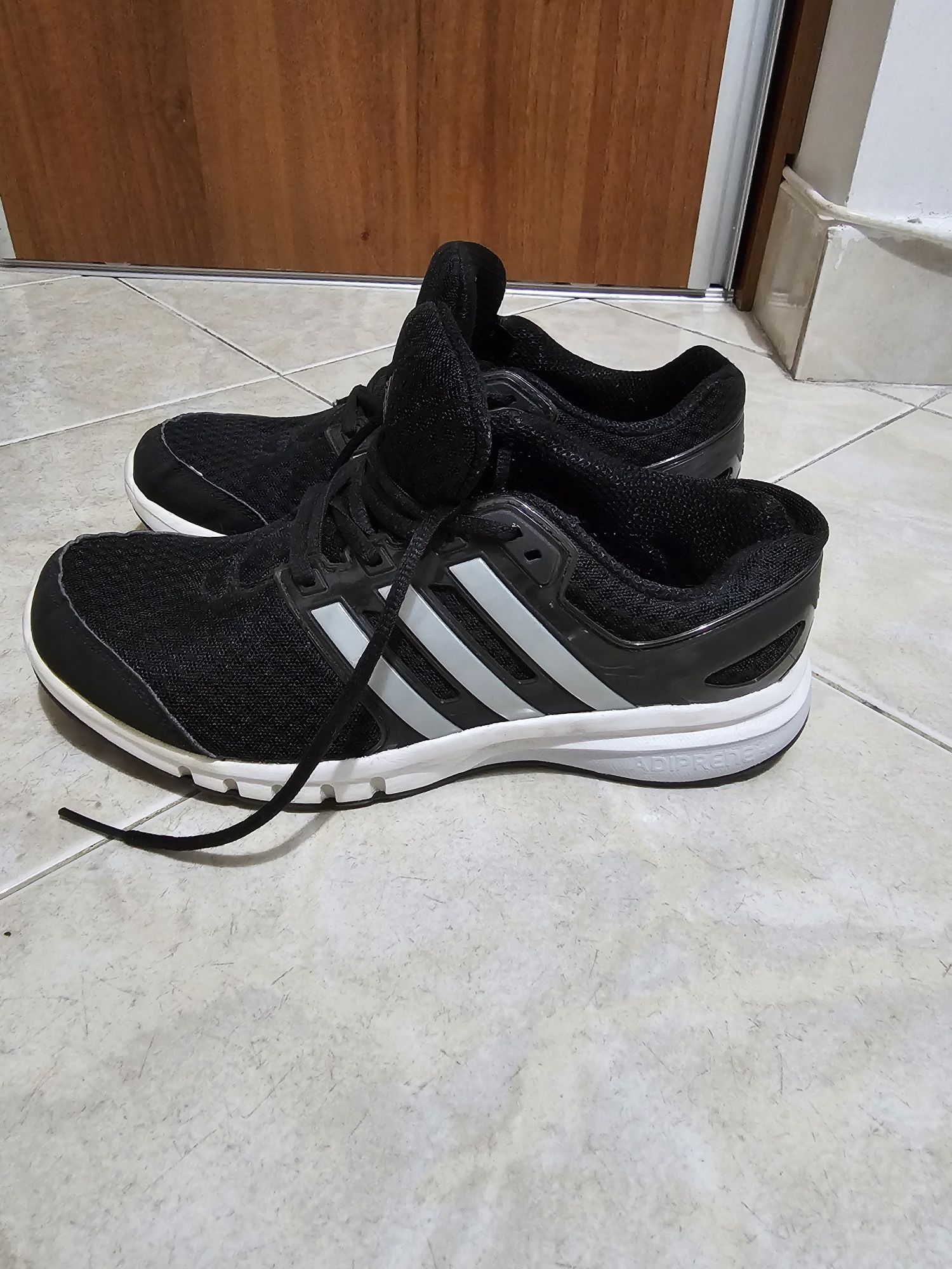 Adidași sport adidas