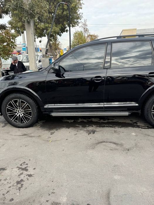 Porshe Cayen 2006 й. 3.2 объем чёрный цвет