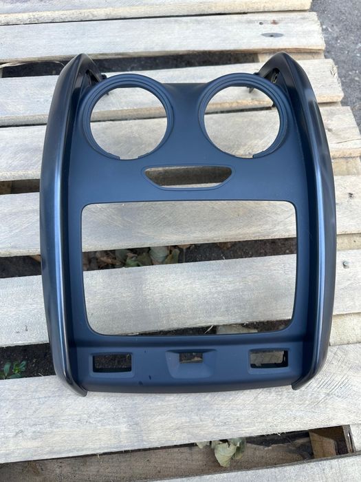 Rama Casetofon Dacia Duster 2016