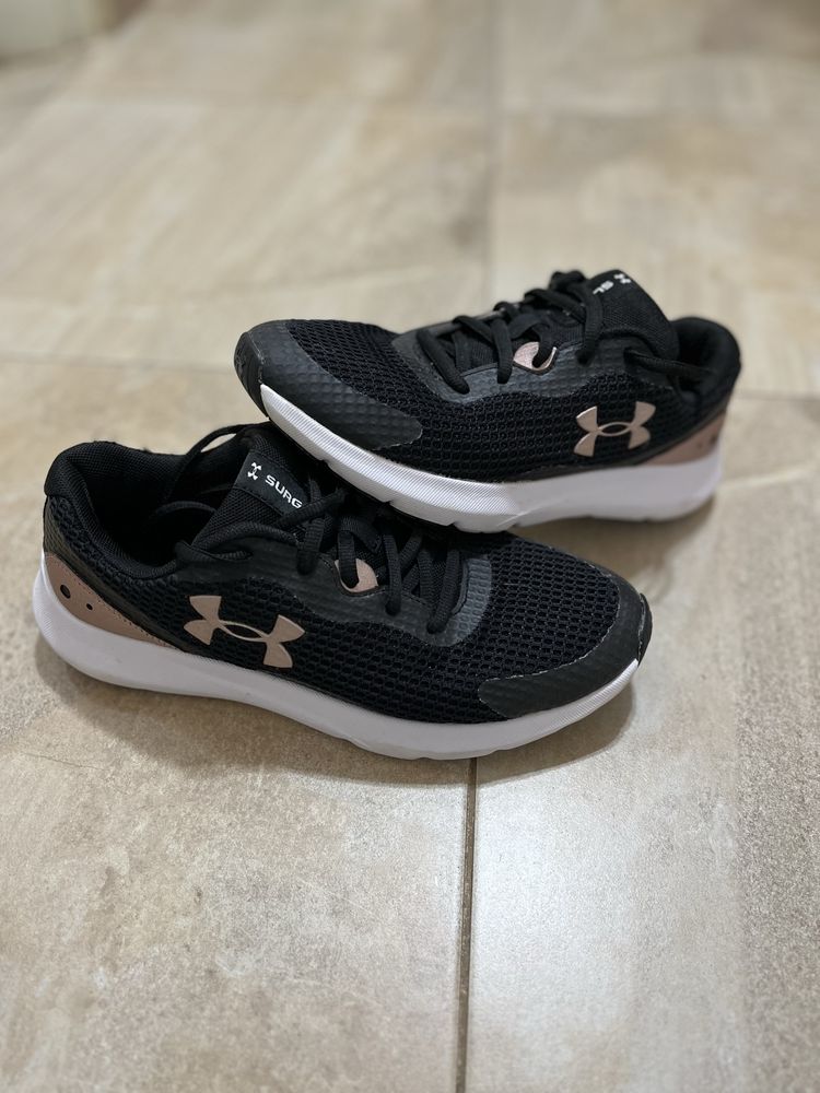 Маратонки nike и under armour