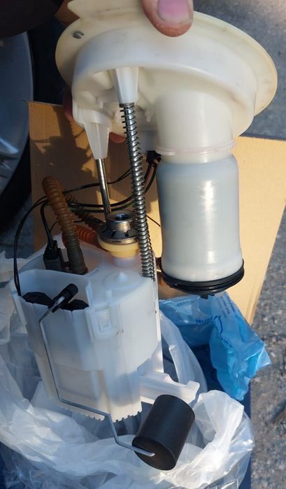 Горивна помпа bmw 328i f30