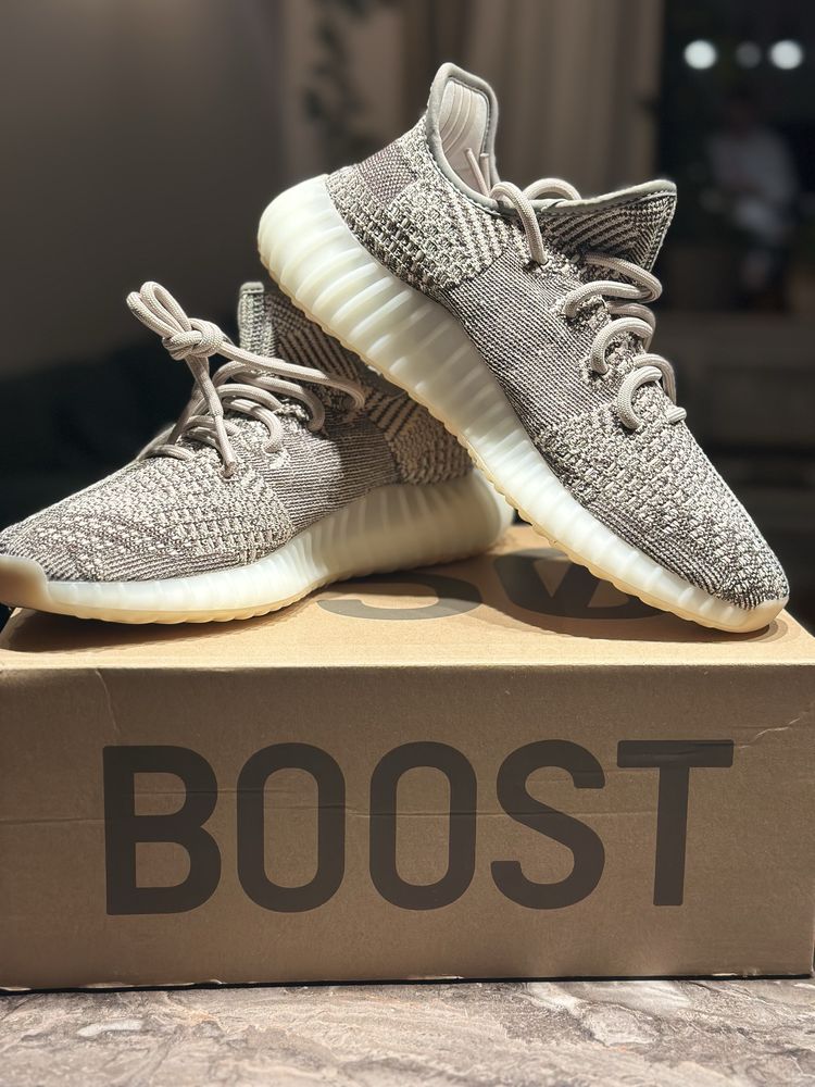 Adidas Yeezy boost 350 V2