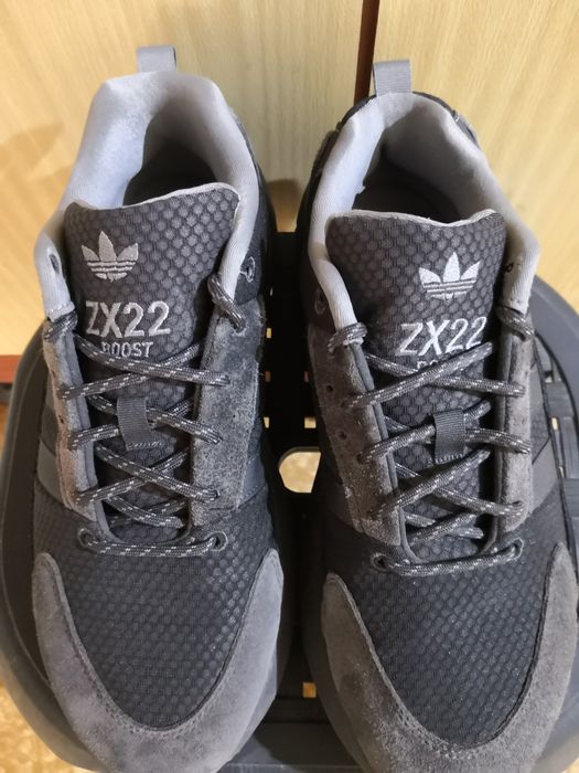 Маратонки Adidas original ZX 22 N	40,2/3