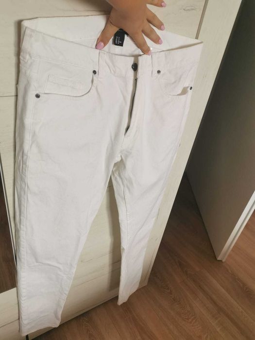 Blugi diferite firme