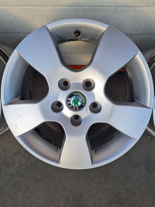 Оригинални джанти за ШКОДА SKODA VW SEAT AUDI R15 5x112 ET38 6.5J