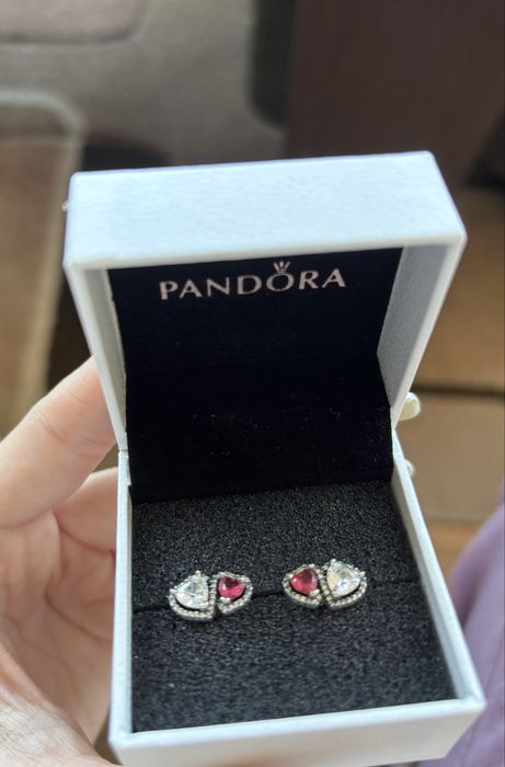 Обеци на Pandora сърце