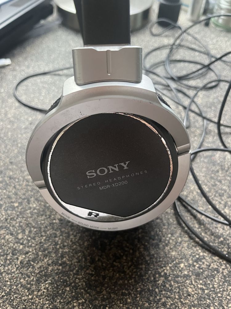 Слушалки Sony MDR XD200