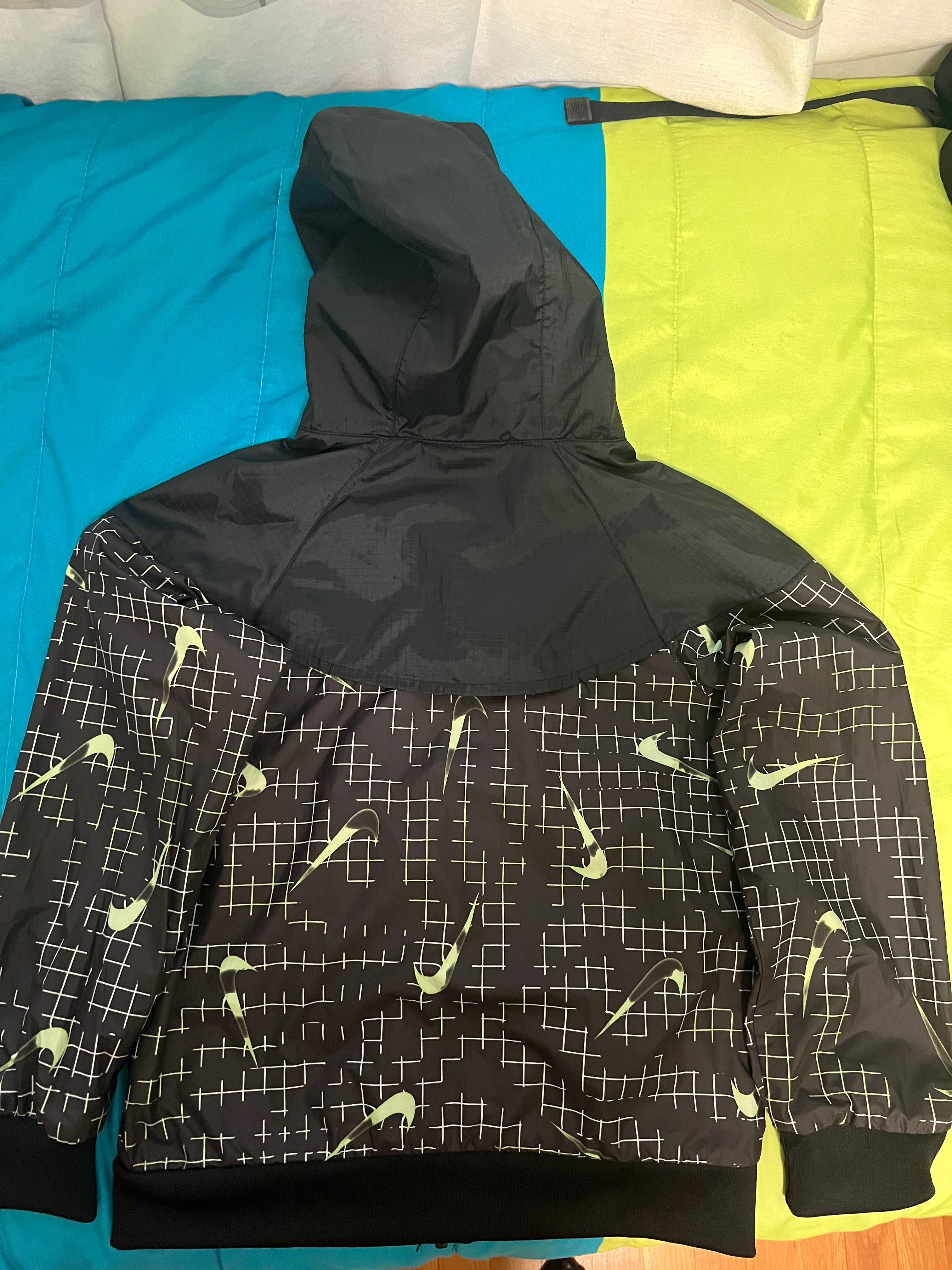 Детско яке Nike, ветровка размер S