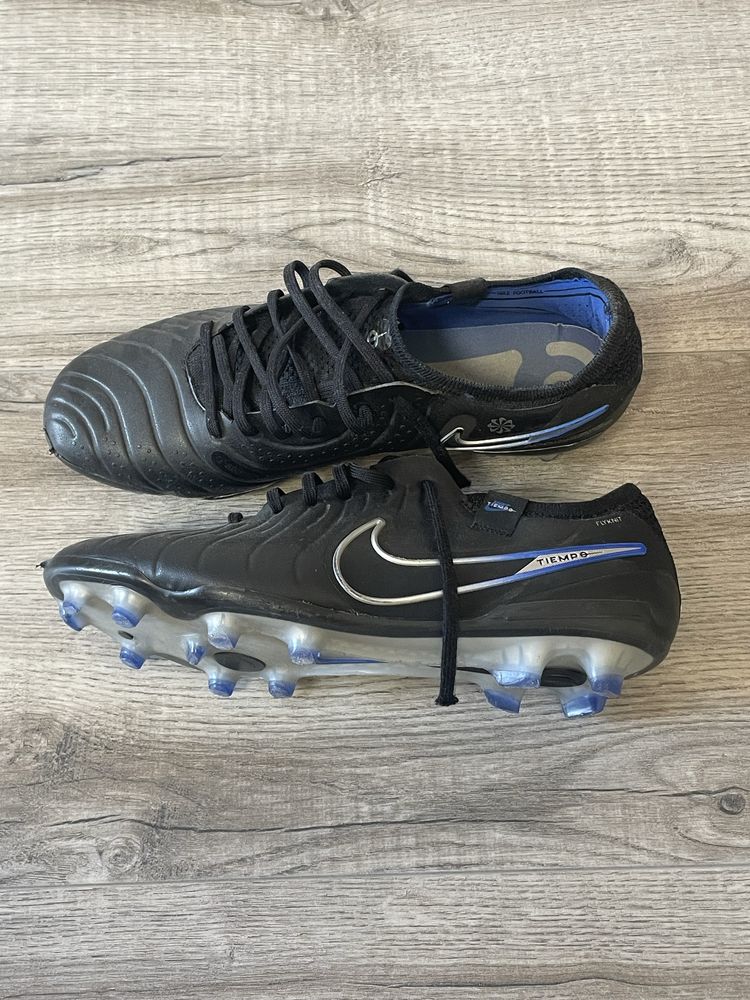Nike tiempo acc 42