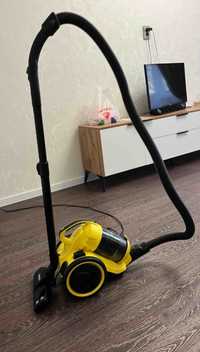 Продам пылесос Karcher