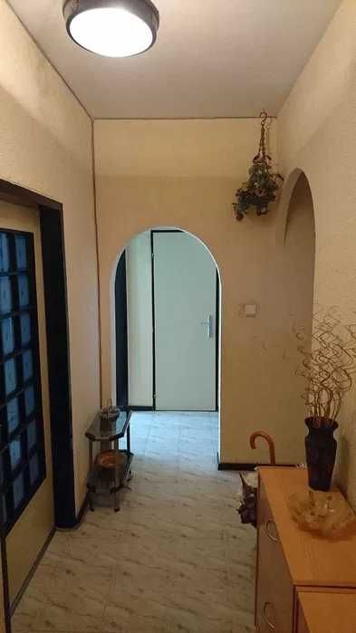 Дава се под наем Тристаен апартамент в София, Люлин 10 - 74 кв.м за 500 € - Снимка #4