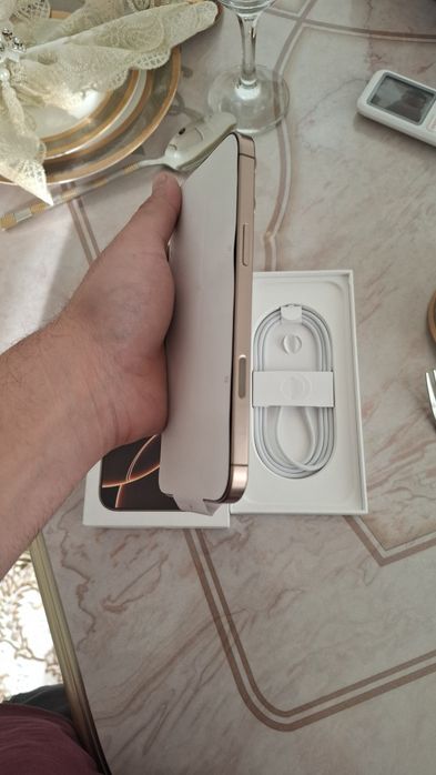 Iphone 16 pro max sotiladi