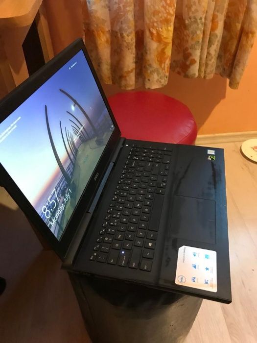 Laptop DELL Inspiron 7566, Intel® Core™ i7-6700HQ pana la 3.5GHz, 15.6