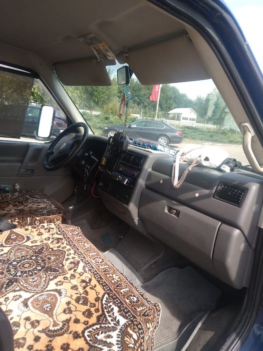 Vând Volskwagen camionetă transporter T4,cu prelată,2.5TDI, 101CP.