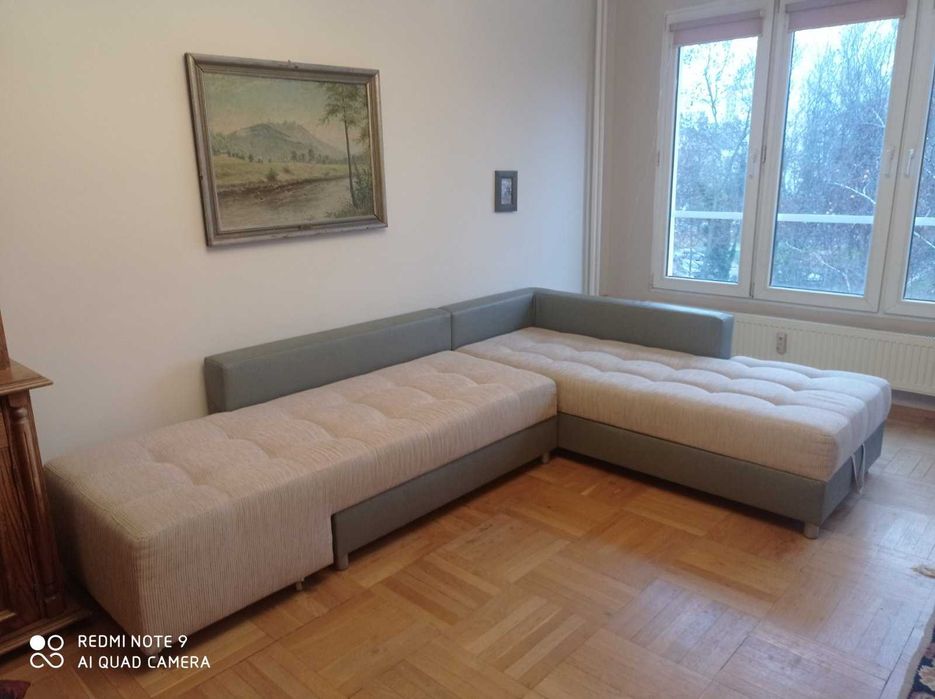 Диван ъглов с размер 200 на 270 см.