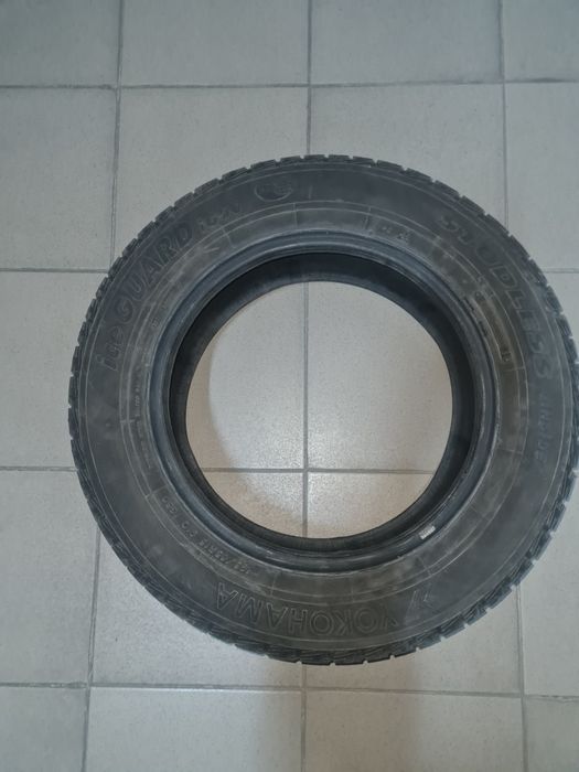 Продам зимнюю шину