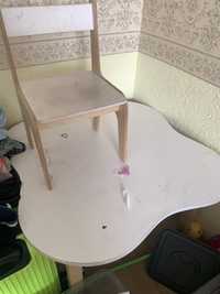 детскский стол со стульчиком