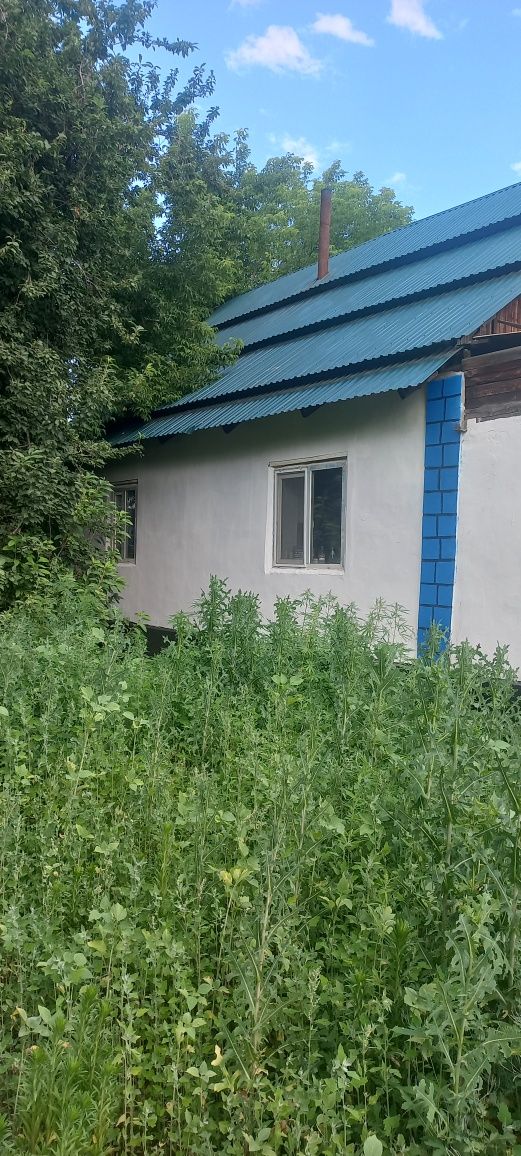 Продам дом  в хорошем районе тёплый