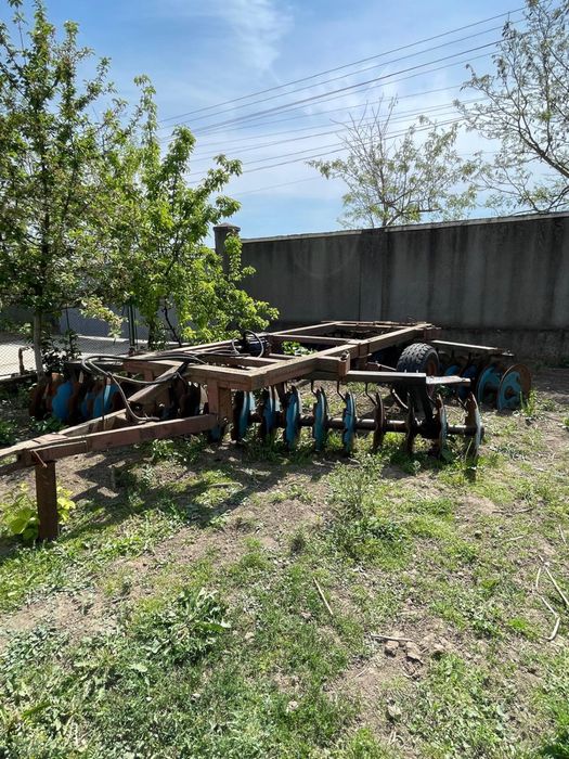 VÂND DISC AGRICOL ÎN V – 4 metri lățime de lucru