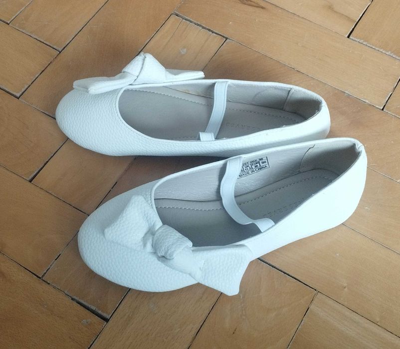 Пантофки балерини с панделка No. 30