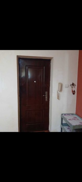 Apartament 2 camere, parter - de inchiriat - Bistrița (sunați la tel.)