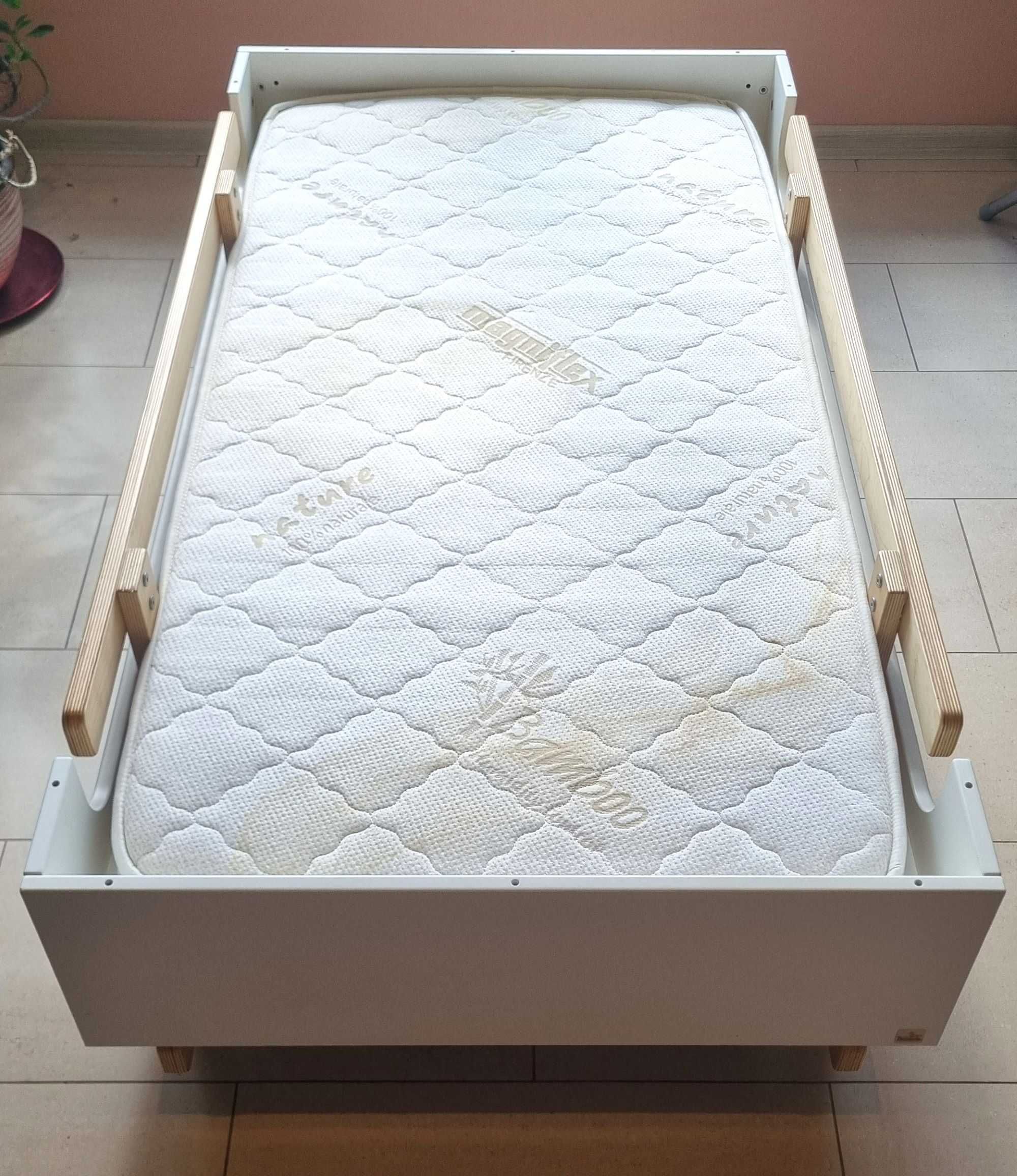 Детско креватче Pinolino Boks Cot + Подарък Матрак Magniflex Bamboo