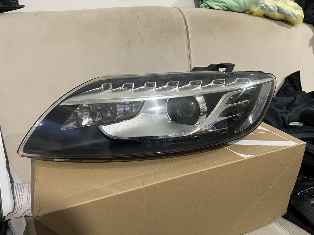 Audi Q7 4L Facelift фар/фарове