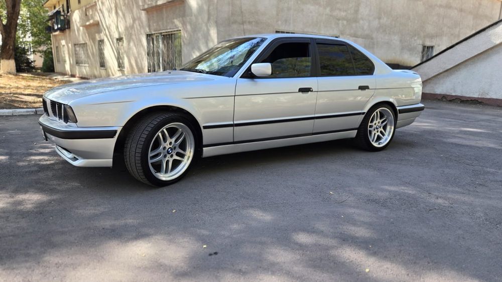 Продам Бмв 520 е34