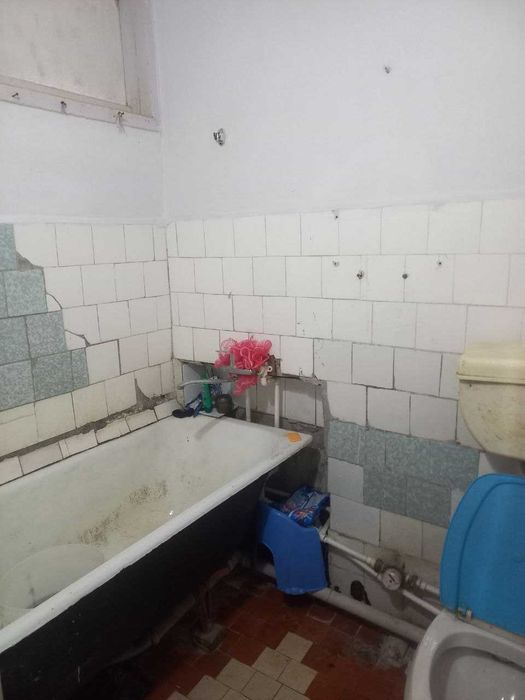 Olmaliq shahri Gorgazda 2 xonali 1 etaj Kvartira sotiladi