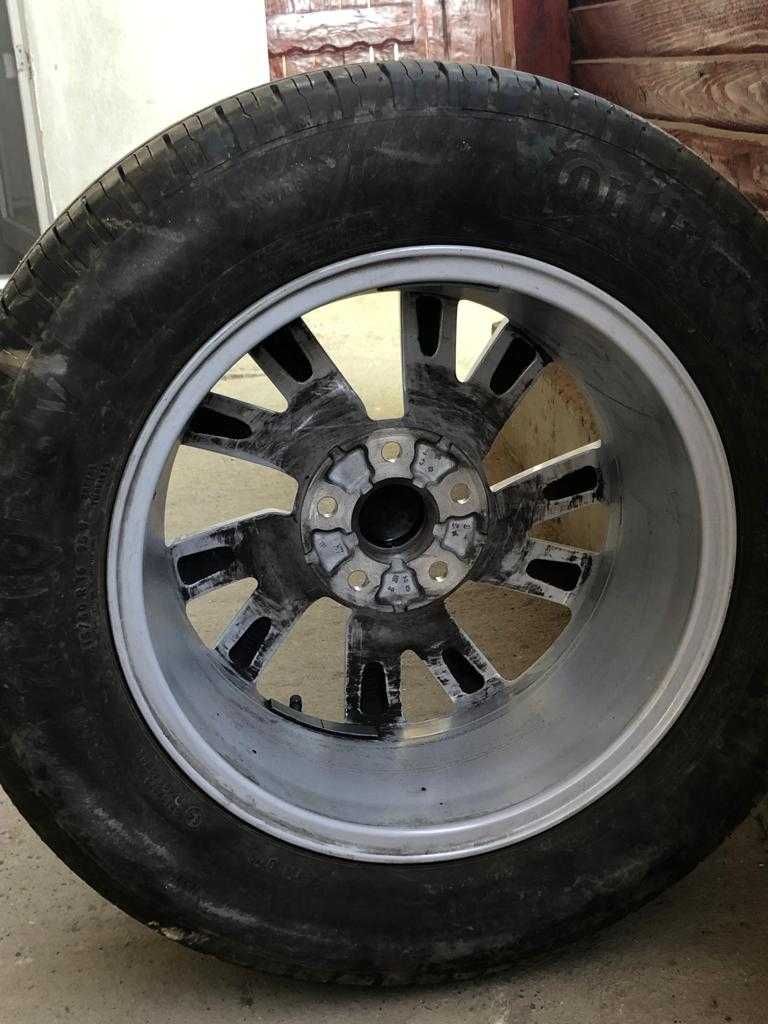 Vand 4 anvelope și jante VW