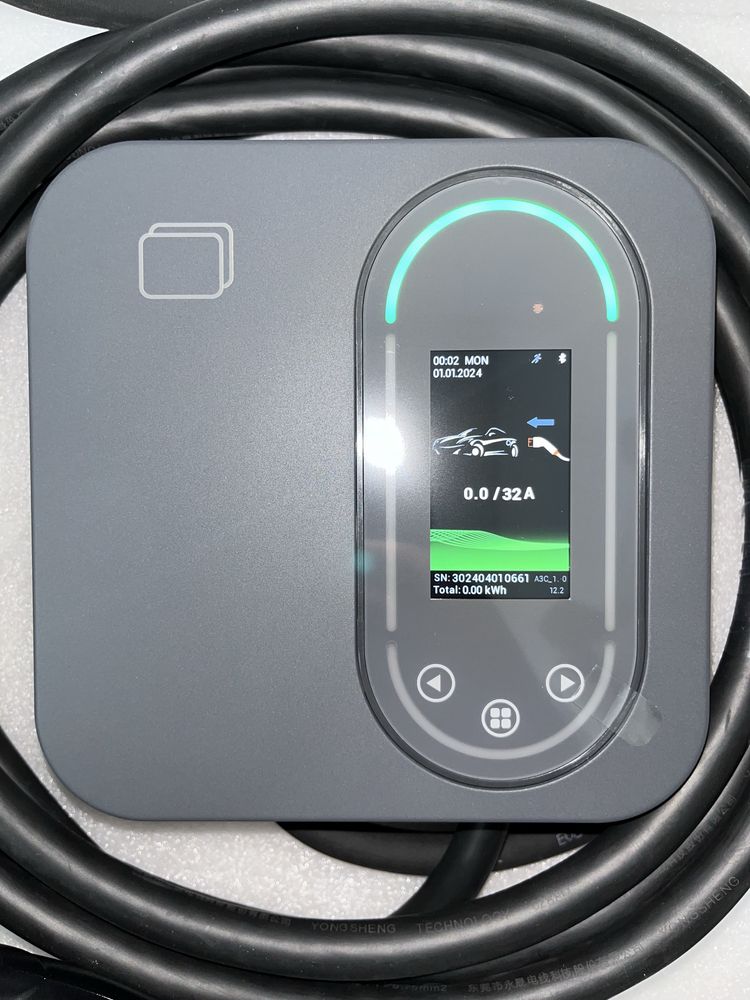 Настенное зарядное устройство для электромобиля byd zeekr tesla bmw