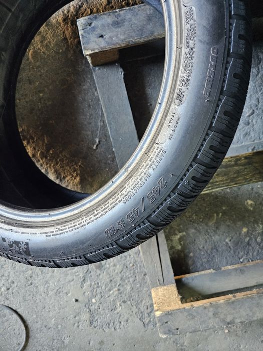 2 anvelope iarna 245 45 18 Michelin Runflat 2019
