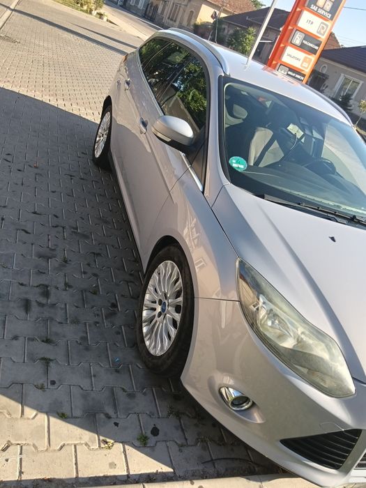 Vând urgent Ford focus 3 1.6 D 115cp 2011