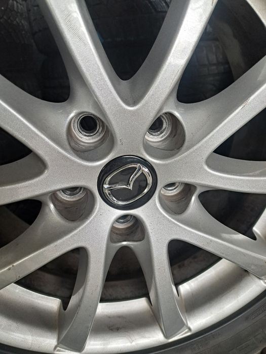 Set 4 anvelope iarnă cu jante Aliaj R17 Mazda