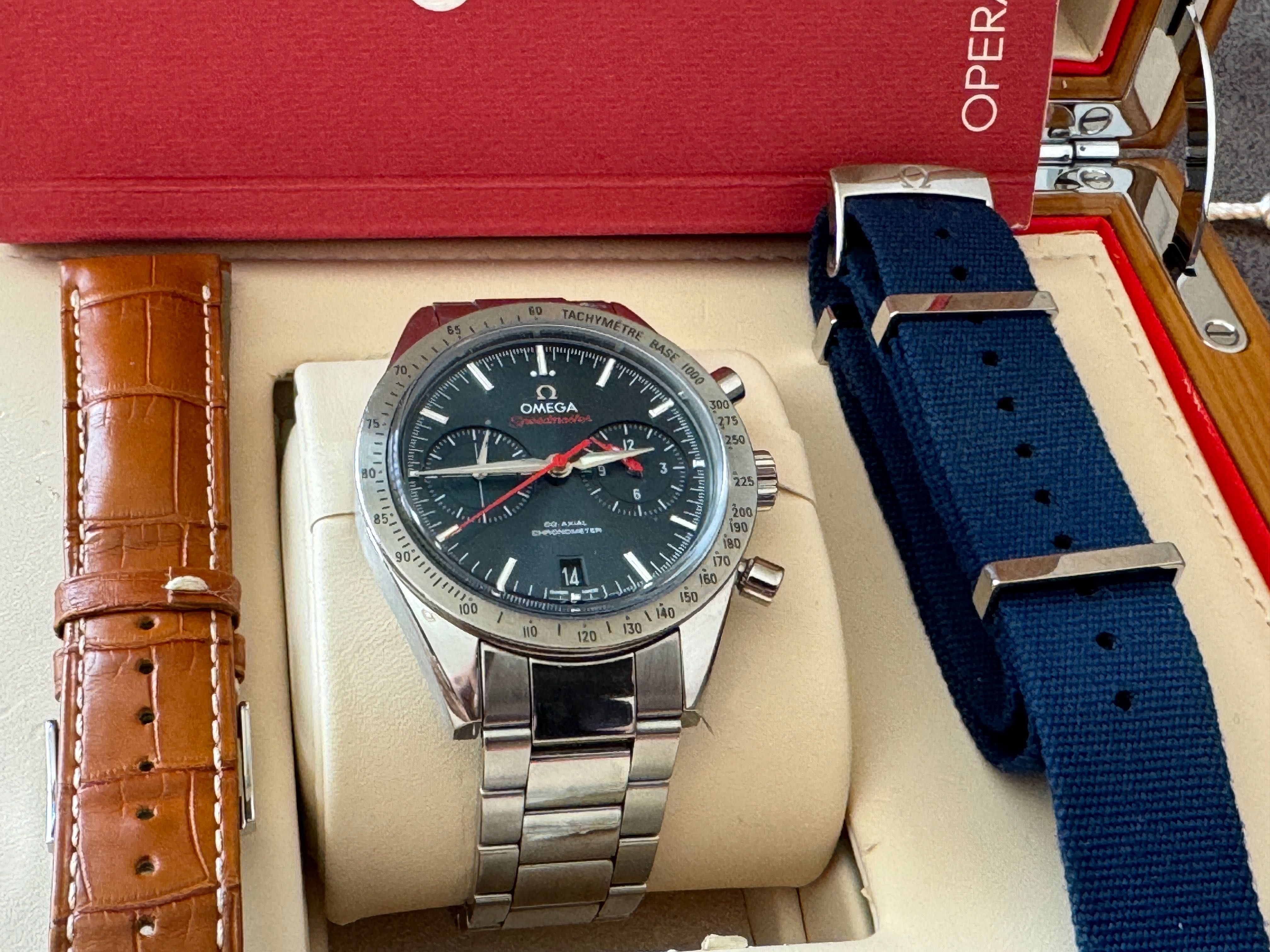 Часовник Omega Speedmaster Chronograph 57; Пълен Комплект; Гаранция!