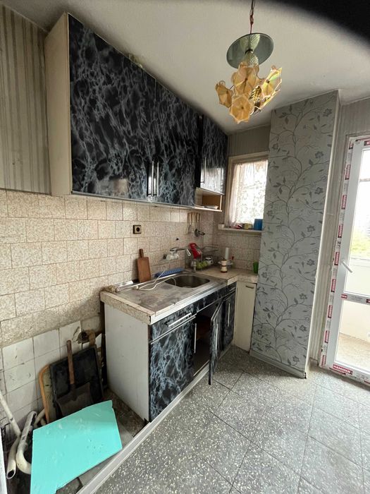 Продава прекрасен апартамент с две спални в кв. Васил Левски