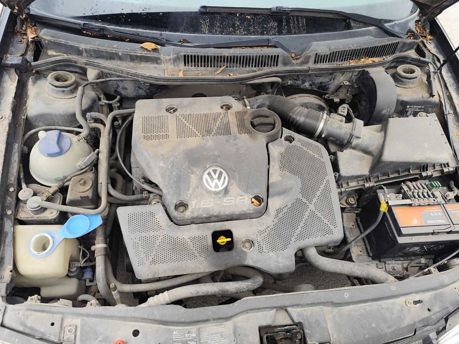 VW Golf 1.6 - 101к.с 2000г. на части