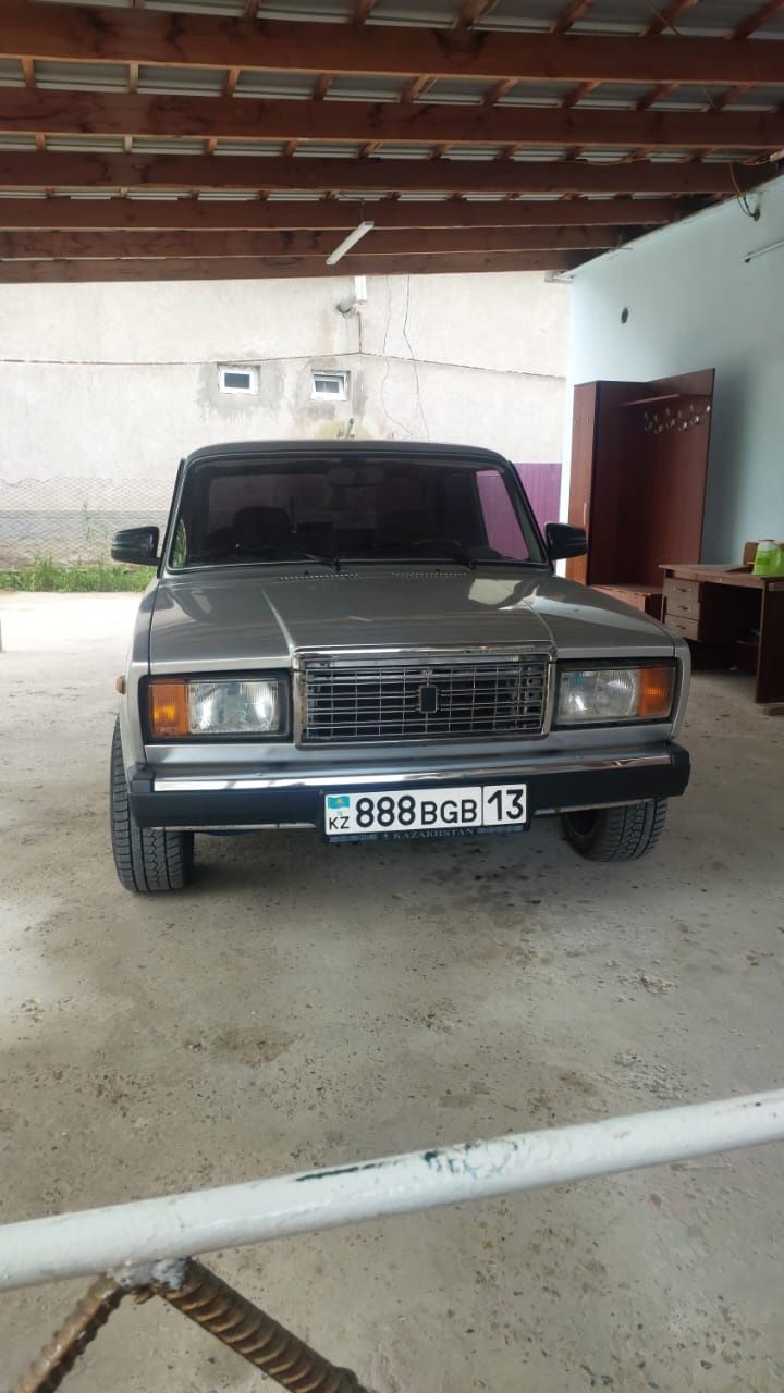 Ваз лада 2107 в отличном состоянии приера матор