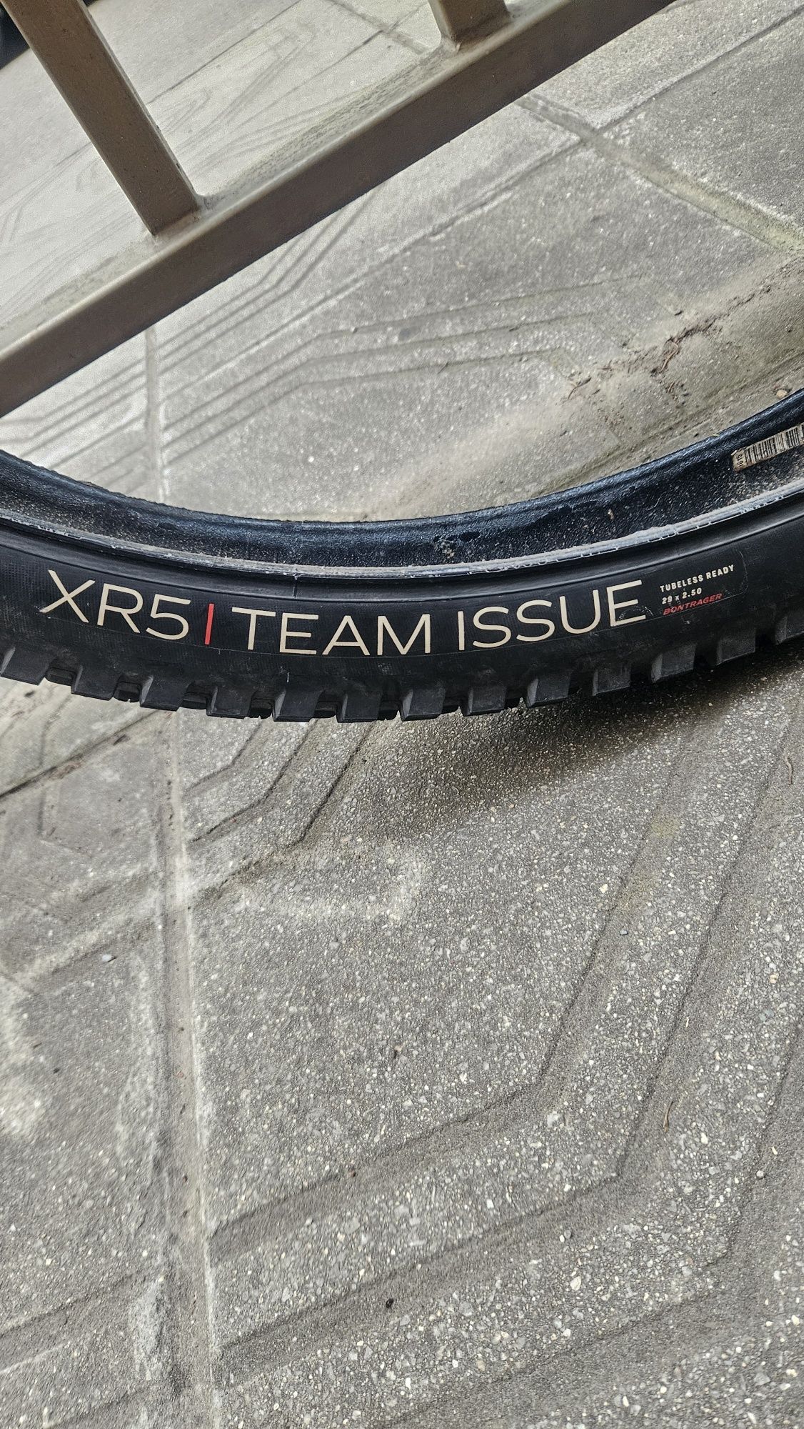Гума Bontrager XR5 29" 2.5 Tubeless Ready
