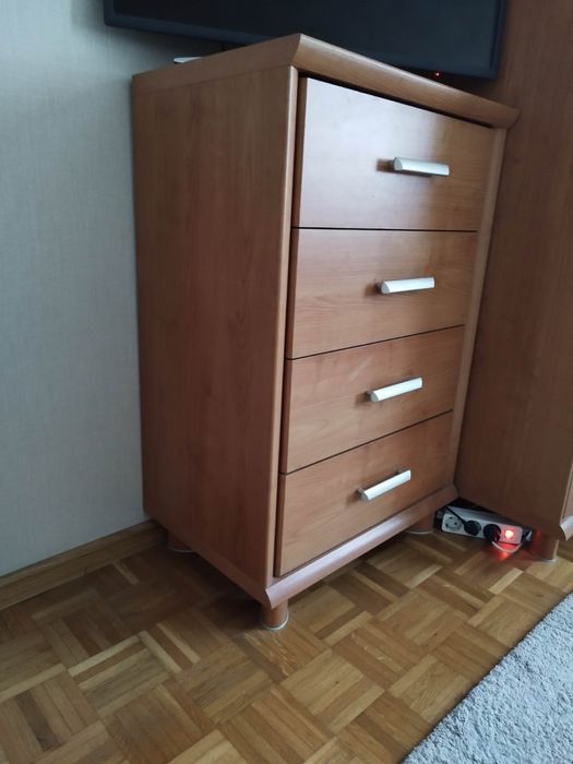 Скрин с чекмеджета