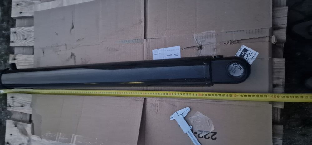 Cilindru hidraulic 1100 mm deschide 800mm diametru tija 50 mm diametru
