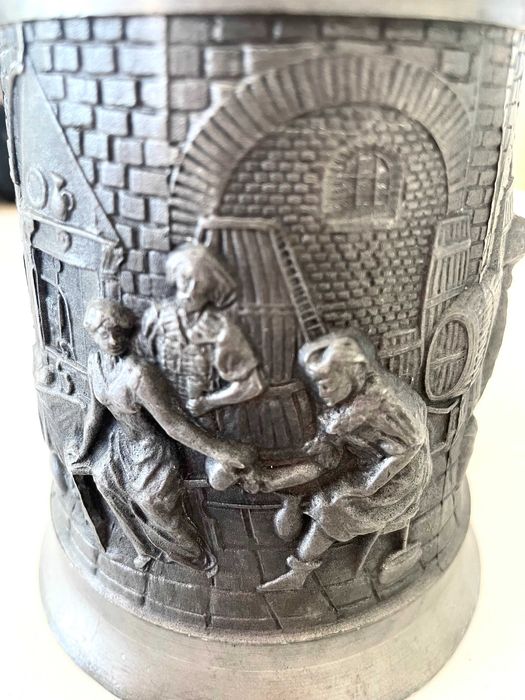 cana bere Germania dimensiune mare turnata in zinc perfect functionala