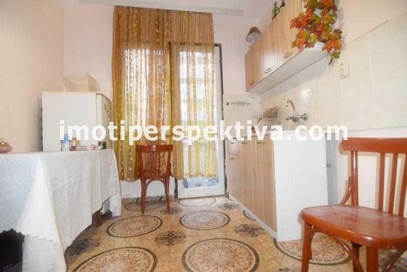 Продава се Двустаен апартамент в Пловдив, Кючук Париж - 64 кв.м за 1515 €/кв.м - Снимка #4