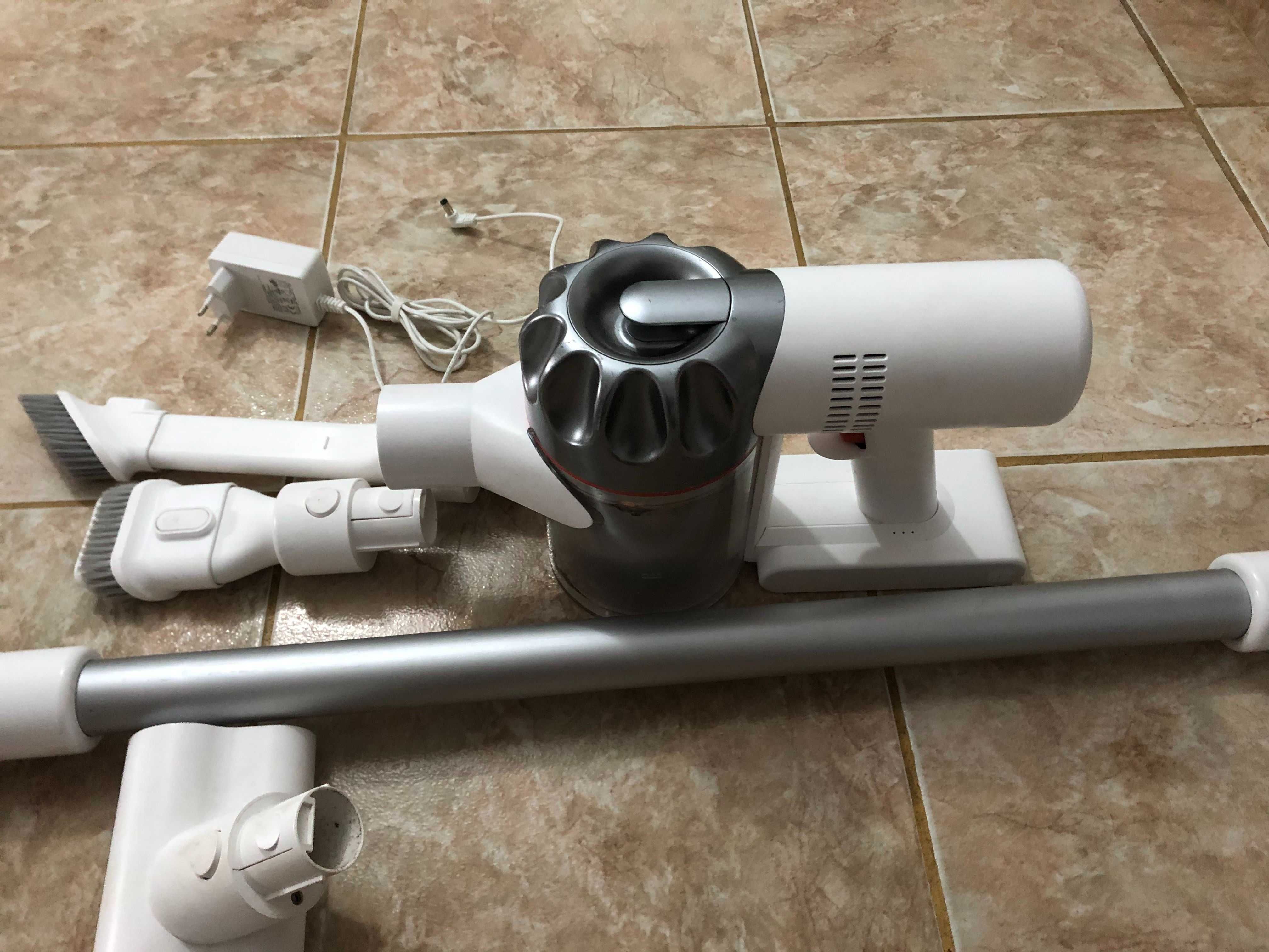 Aspirator portabil fara fir XIAOMI Dreame V9P Pro 400W Alb