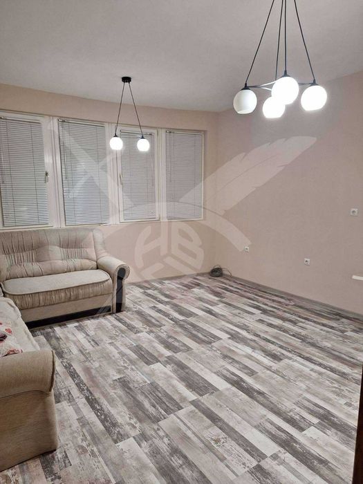 Дава се под наем Двустаен апартамент в Варна, Погреби - 55 кв.м за 400 € - Снимка #1