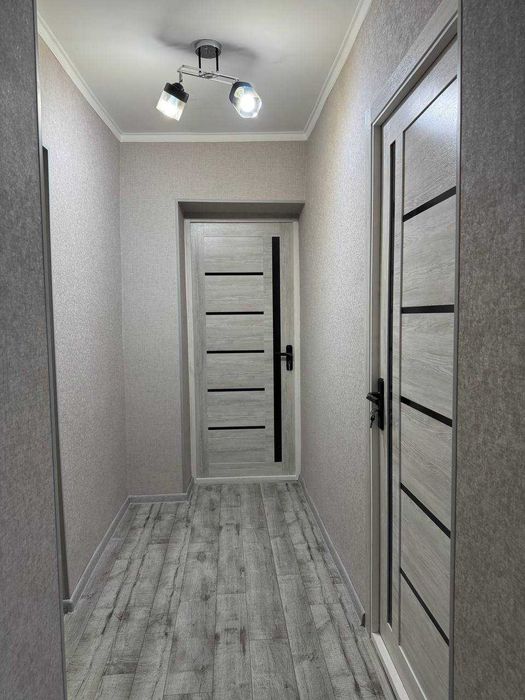2 комн. 5/5. Улица Учувчилар. Авиагородок. 40м2. Балкон 1,20/3. Ремонт