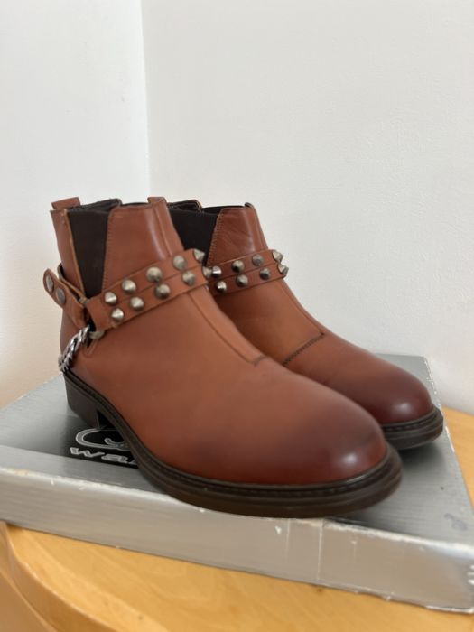 Ghete dama din piele cu interior blanit 40